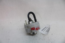 Load image into Gallery viewer, Fuel Pump BMW 128i 328i 2007 07 2008 08 2009 09 2010 10 2011 11 2012 12 Right - 1327167
