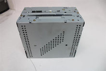 Load image into Gallery viewer, SPEEDOMETER CLUSTER Nissan Titan 2006 06 - 1327367
