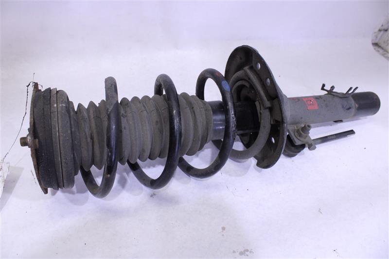 FRONT STRUT SHOCK Nissan Rogue 15 16 17 18 19 20 AWD Right - 1327642