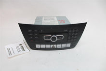 Load image into Gallery viewer, RADIO Mercedes-Benz C250 C300 C350 C63 2013 13 - 1328051
