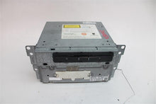 Load image into Gallery viewer, RADIO 528i 535i 550i 640I 650i 740i 740il 750 HYBRID 10-12 AM FM CD - 1328137
