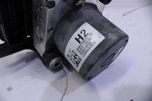 Load image into Gallery viewer, ABS ANTI-LOCK BRAKE PUMP Tucson 2016 16 2017 17 2018 18 - 1328412
