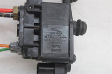 Load image into Gallery viewer, SUSPENSION AIR COMPRESSOR PUMP Jaguar Vanden Pl XJ XJL 2010 10 - 1329850
