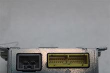 Load image into Gallery viewer, SUSPENSION CONTROL MODULE COMPUTER Vanden Pl XJ XJL XJR 10-12 - 1329860
