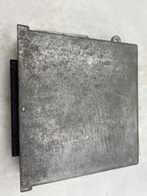 Load image into Gallery viewer, ECU ECM Computer  SAAB 9000 1995 - NW62202
