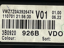 Load image into Gallery viewer, SPEEDOMETER CLUSTER Passat 2002 02 - NW162219
