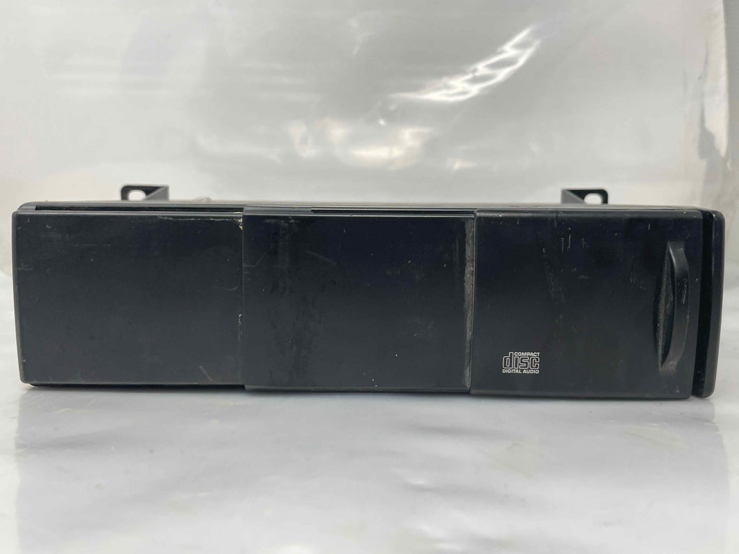CD CHANGER Saab 9-3 9-5 99 00 01 02 03 04 05 - NW139609