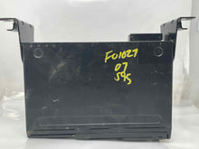 Load image into Gallery viewer, CD CHANGER Saab 9-3 9-5 99 00 01 02 03 04 05 - NW139609
