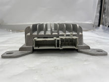 Load image into Gallery viewer, Radio  SAAB 9-3 2007 - NW139567
