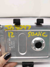 Load image into Gallery viewer, FUEL PUMP CONTROL MODULE COMPUTER Lacrosse Verano Camaro 11-13 - NW26472
