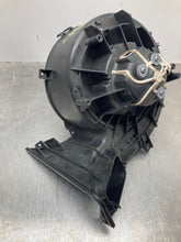 Load image into Gallery viewer, HEATER BLOWER MOTOR Saab 9-3 2003 03 04 05 06 07 - NW23906
