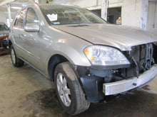Load image into Gallery viewer, REAR DOOR Mercedes ML320 ML350 ML500 2006 06 07 08 09 10 11 Left - 690690
