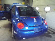 Load image into Gallery viewer, FRONT DOOR GLASS Beetle 1998 98 1999 99 00 01 02 03 04 05 - 10 Right - MRK155078
