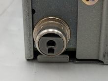 Load image into Gallery viewer, RADIO Saab 9-5 99 00 01 02 03 04 05 - NW139613
