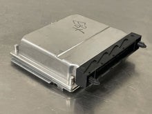 Load image into Gallery viewer, ECU ECM COMPUTER Volvo S70 V70 C70 S80 1999 99 - NW63116

