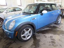 Load image into Gallery viewer, FRONT PASSENGER SEAT BELT LATCH ONLY Cooper Mini 1 2002-2005 - 780808
