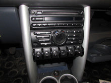 Load image into Gallery viewer, FRONT PASSENGER SEAT BELT LATCH ONLY Cooper Mini 1 2002-2005 - 780808
