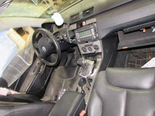 Load image into Gallery viewer, HEADLIGHT LAMP ASSEMBLY Volkswagen Passat 06 07 08 09 10 Left - 772081
