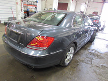 Load image into Gallery viewer, FRONT DOOR Acura RL 2005 05 2006 06 2007 07 2008 08 09 10 11 12 Left - 787887
