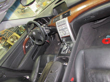 Load image into Gallery viewer, FRONT DOOR Acura RL 2005 05 2006 06 2007 07 2008 08 09 10 11 12 Left - 787887
