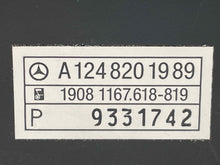 Load image into Gallery viewer, Radio  MERCEDES E-CLASS 1994 - NW7456

