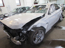 Load image into Gallery viewer, FRONT INTERIOR DOOR TRIM PANEL BMW 550i 2012 12 - 826100
