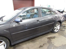 Load image into Gallery viewer, REAR INTERIOR DOOR TRIM PANEL Toyota Camry 2011 11 - 831215
