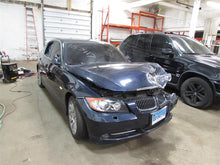 Load image into Gallery viewer, INTERIOR SUN VISORS 323i 325ci 325i 328i 330ci 330i M3 01-11 Left - 848652
