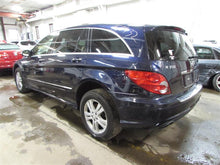 Load image into Gallery viewer, REAR DOOR R320 R350 R500 R63 06 07 08 09 10 11 12 13 Left - 1006438
