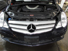 Load image into Gallery viewer, REAR DOOR R320 R350 R500 R63 06 07 08 09 10 11 12 13 Left - 1006438
