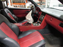 Load image into Gallery viewer, 2001-2004 230 SLK SLK230 SLK32 SLK320 STEERING GEAR RACK AND PINION - 1153306
