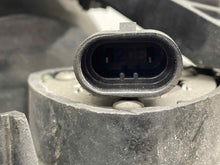 Load image into Gallery viewer, HEADLIGHT LAMP ASSEMBLY Deville Nova 94 95 96 Left - NW101805
