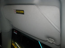 Load image into Gallery viewer, HEADLIGHT LAMP ASSEMBLY Odyssey 2005 05 2006 06 2007 07 Right - DG12898
