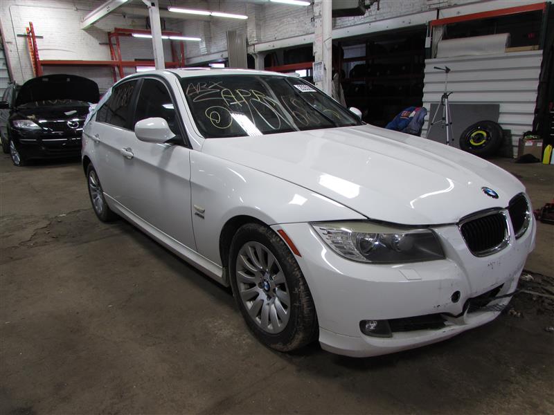 2009 BMW 328i Floor Shifter - 858188