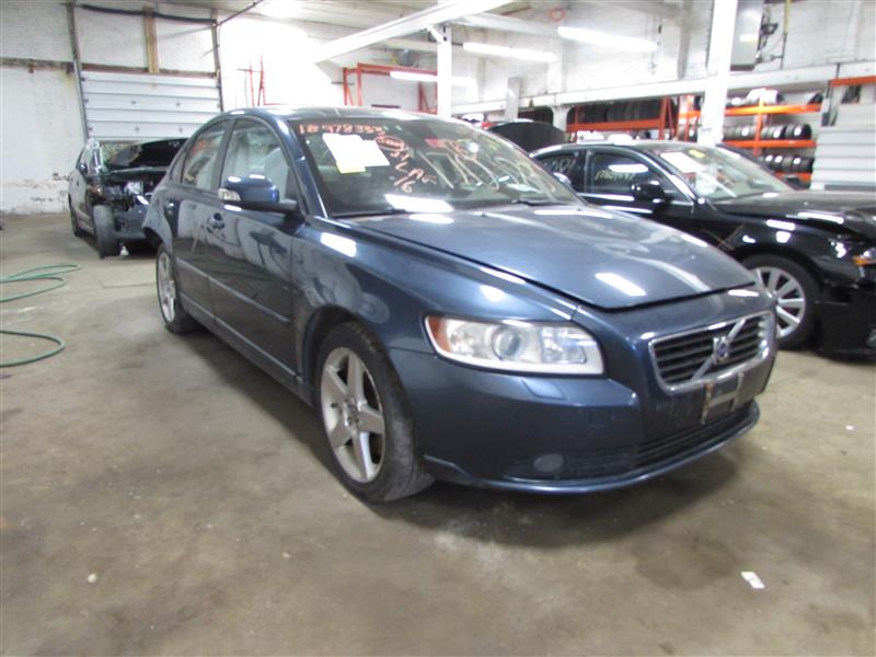 OWNERS MANUAL Volvo S40 2008 08 - 858747