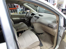 Load image into Gallery viewer, FRONT DOOR Nissan Quest 04 05 06 07 08 09 Left - 1322577
