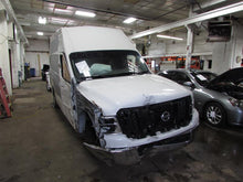 Load image into Gallery viewer, WINDSHIELD WIPER TRANSMISSION NV 1500 NV2500 NV3500 2012-2016 - 867669
