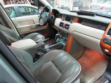 Load image into Gallery viewer, FRONT DOOR Land Rover Range Rover 2003 03 2004 04 2005 05 Right - 1321296
