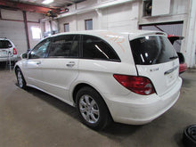 Load image into Gallery viewer, FRONT INTERIOR DOOR TRIM PANEL Mercedes-Benz R350 2006 06 - 878569
