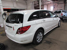 Load image into Gallery viewer, FRONT INTERIOR DOOR TRIM PANEL Mercedes-Benz R350 2006 06 - 878569
