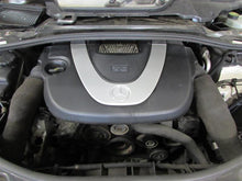 Load image into Gallery viewer, FRONT INTERIOR DOOR TRIM PANEL Mercedes-Benz R350 2006 06 - 878569
