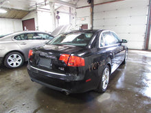 Load image into Gallery viewer, SPEEDOMETER CLUSTER Audi A4 2005 05 - 879343
