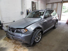 Load image into Gallery viewer, GRILLE BMW X3 2004 04 2005 05 2006 06 Left - 881530
