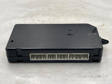 Load image into Gallery viewer, BODY CONTROL MODULE LAND ROVER DISCOVERY 01 02 03 04 - NW36940

