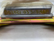 Load image into Gallery viewer, Computer Toyota Sienna 2003 - NW38613
