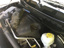 Load image into Gallery viewer, FOG LAMP LIGHT 1500 Pickup 2500 Pickup 3500 Pickup 09-18 Bumper Mounted Left - DG41210
