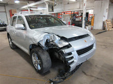 Load image into Gallery viewer, CARRIER ASSEMBLY Porsche Cayenne 2008 08 2009 09 2010 10 - 1153305

