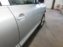 Load image into Gallery viewer, CARRIER ASSEMBLY Porsche Cayenne 2008 08 2009 09 2010 10 - 1153305
