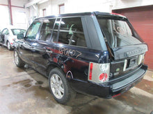 Load image into Gallery viewer, FRONT DOOR Range Rover 2004 04 Left - 915814

