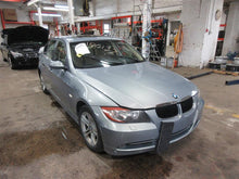 Load image into Gallery viewer, GAS FUEL FILLER LID DOOR BMW 328i 2008 08 - 916650
